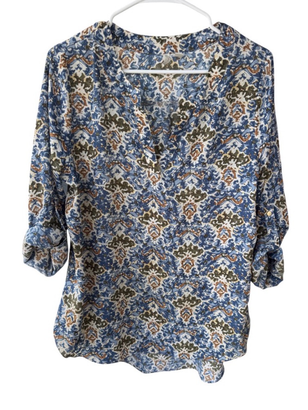 CATO Women's Blue Patterned V-Neck Blouse sz M